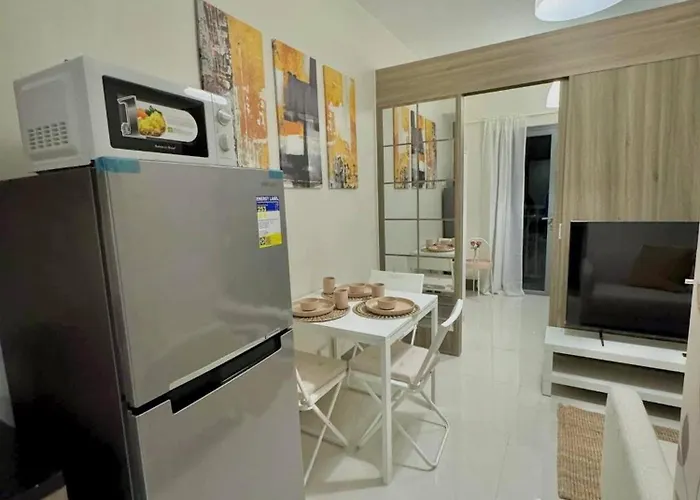 10h Tribeca Private Residences Apartment *